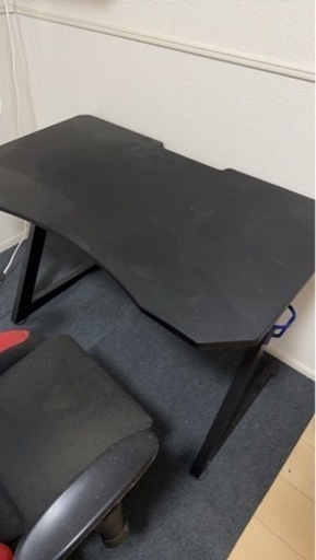 ゲーミングチェア、デスク
