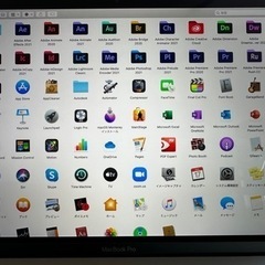MacBookpro2017 16G 編集用ソフト多数インストール済み。