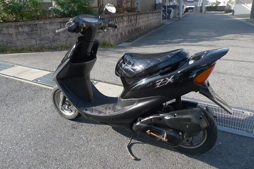 ライブディオ AF34 ZX仕様 艶ありキレイです。 滋賀県から