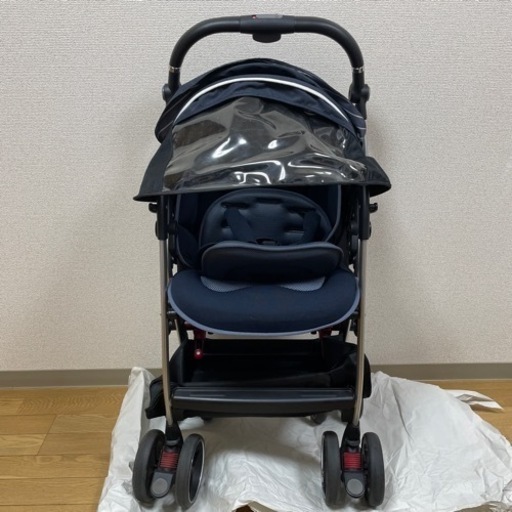 アップリカ　オプティア　ベビーカー