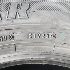 スタッドレスタイヤ　未使用