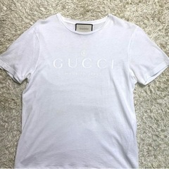 【GUCCI（グッチ）】フロントロゴプリント 半袖Tシャツ ホワイト 