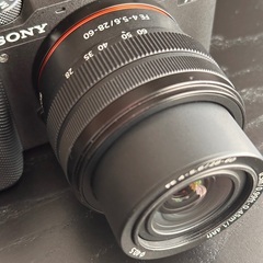 Sony FE 28-60mm F4-5.6 + スクエアレンズフード