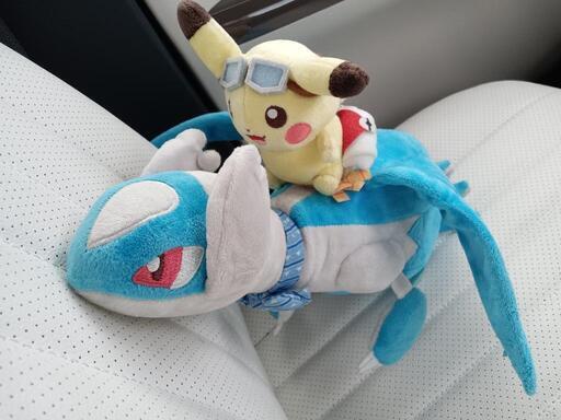 ラティオス　ピカチュウ　ぬいぐるみ