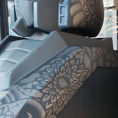 引取限定・現状渡し】1/4 ガンダム胸像 和柄 傷・割れあり カード