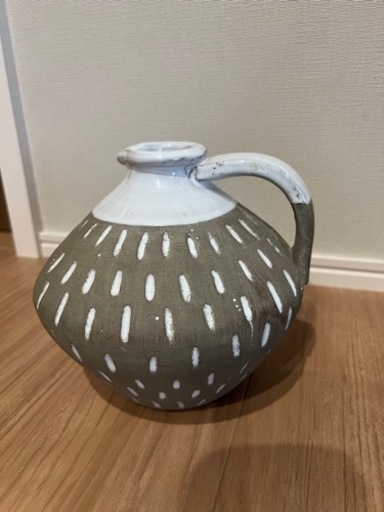 フラワーベース 花瓶