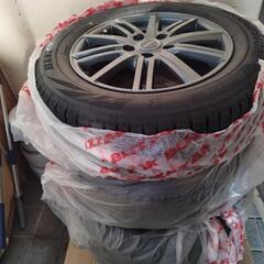【引取限定】スタッドレスタイヤホイール付　ほぼ新品