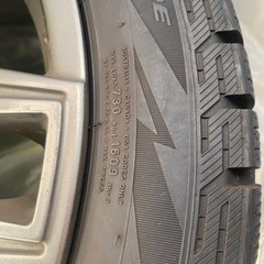 スタッドレスタイヤ245/40 R18ホイール4本セット アウディA5