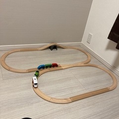 IKEA イケア 動く電車おもちゃ！