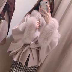 くすみピンク リアルファー付きポンチョ