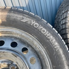 スタッドレスタイヤ 185 65 15