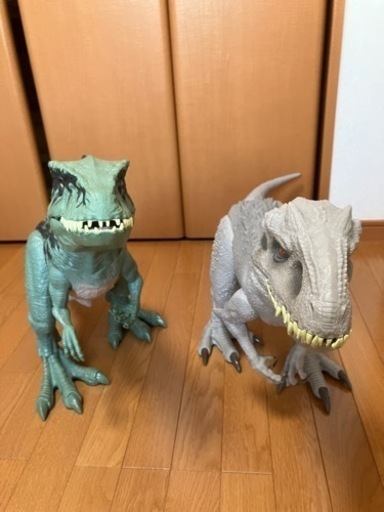 ［取引中］マテル スーパービック インドミナスレックスとギガノトサウルス