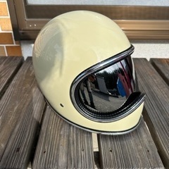 【ネット決済・配送可】ノーバッズ nobudz スペースヘルメット