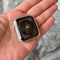 12/31までに受け渡し　西大宮駅から川越駅　ほぼ新品　Apple WatchSE セルラー　40mm　⑤