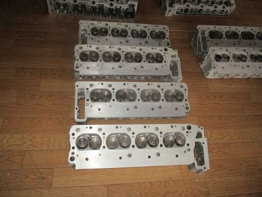 MB-126-500-560エンジンシリンダーヘツト販売