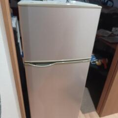 SHARP　2ドア　冷蔵庫　2015年製