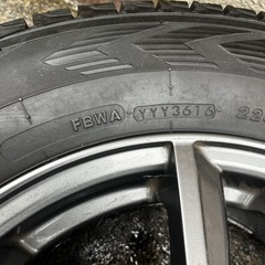 〜1/4AMまで　スタッドレスタイヤ iceGURAD　225/70R16 ホイール、ラックおまけ