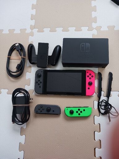 ニンテンドー　スイッチ　画面スジあり