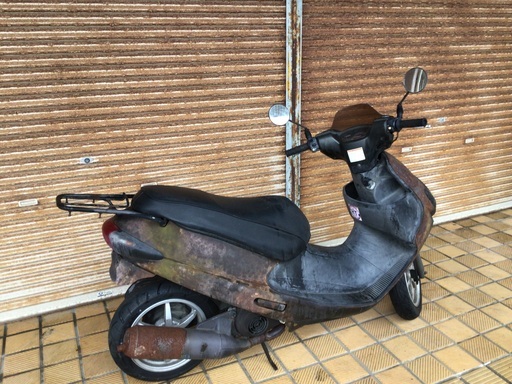 スズキ　アドレス　110  ダメージ塗装仕上げ　レストアベース スズキ アドレス 110 ダメージ塗装仕上げ レストアベース 【素人