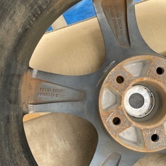 ホイール１８インチ８j+42 PCD114.3 ５H 美品 ４本