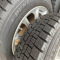 スタッドレスタイヤ4本　ダンロップ ウィンターマックス