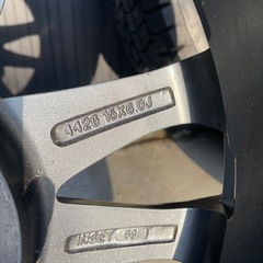 夏のうちに！スタッドレスタイヤ15インチアルミホイールセット　超美品　最終値下げ早い者勝ち！