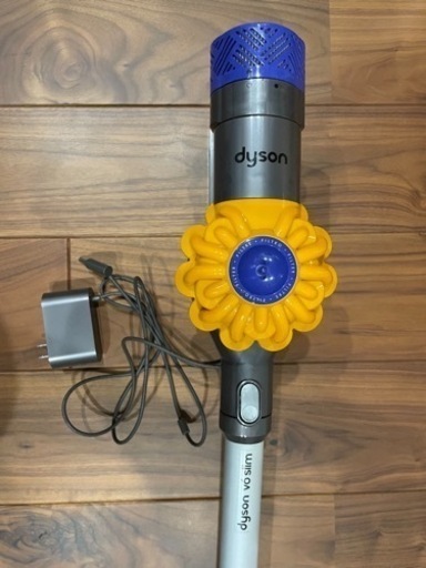 値下げ【処分】dyson 掃除機sv11