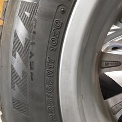 スタッドレス　225/65R17 ホイール付き　⑤