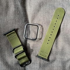 1/1午後に受け渡し　横浜駅から大森駅間　ほぼ未使用　Apple WatchSE GPS + Cellularモデル　40mm 　ナイロンバンド付き⑤