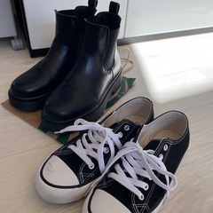 （決まりました！）ノーブランド　靴のセット