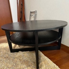 【ネット決済】IKEAの丸テーブル　黒　直径90cm 高さ46cm