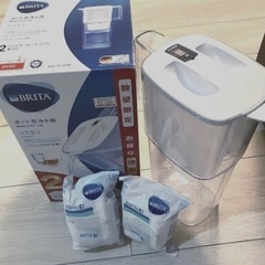 【BRITA】ポット型浄水器＋ 浄水器カートリッジ2個