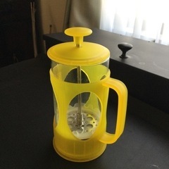 プラスチックの紅茶メーカー