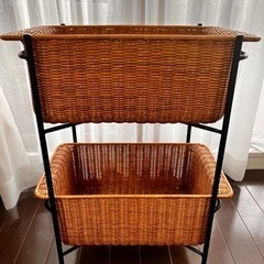 IDEE  WALLABY BASKET STAND Black...