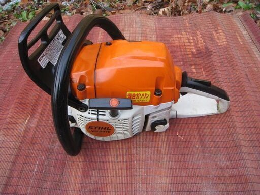 STIHL　MS241C-M　マイクロコンピューター制御 エンジンチェンソー