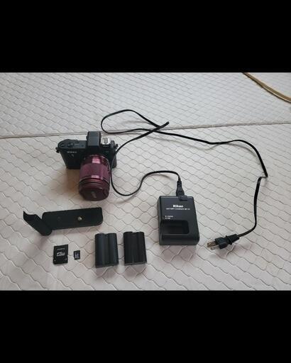Nikon V1 10-100mmセット、グリップ、純正充電器、バッテリー2