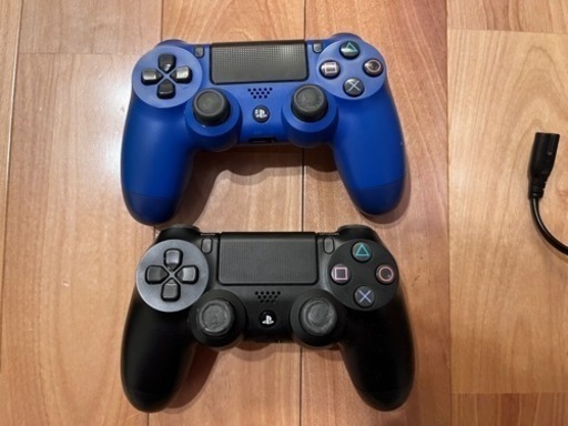 PS4 本体 & コントローラー セット PS4本体と2コントローラーセット