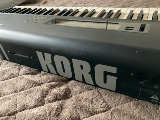 KORG M1/66鍵シンセサイザー