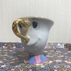 ディズニー　美女と野獣　チップのカップ