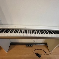 【値下】ほぼ未使用　カシオ　ピアノ　電子ピアノ