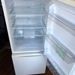 福岡市内配送無料　AQUA アクア AQR-18D(W) [冷蔵庫（184L・右開き） 2ドア ミルク]