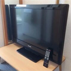 テレビ　東芝32インチ　レグザ　REGZA　製造年2011か2012