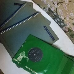 激レア！昭和レトロなハーモニカ6本とギター教本レコードなど