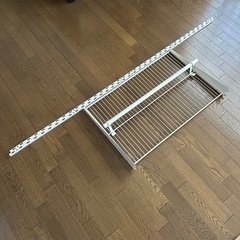 IKEA ガチャ柱　棚柱　180センチ　ホワイト　パイプハンガー付き