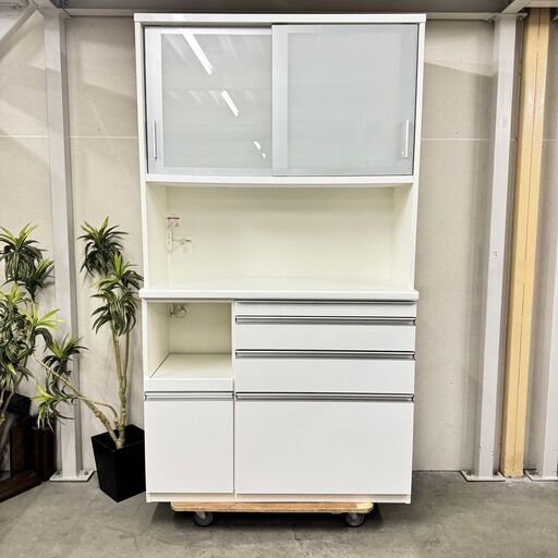 W 15420  松田家具 ２枚ガラス扉 キッチンボード ソフトクローズ   ◆大阪市内・東大阪市他 5,000円以上ご購入で無料配達いたします！◆ ※京都・高槻・枚方方面◆神戸・西宮・尼崎方面◆奈良方面、大阪南部方面　それぞれ条件付き無料配送あり！