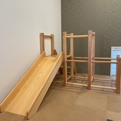 おしゃれな　木製すべり台✨滑り台