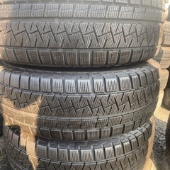 スタッドレスタイヤ　 ホイール＆タイヤ　４本　