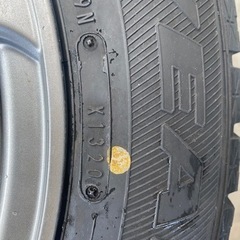 スタッドレスタイヤ　 ホイール＆タイヤ　４本　