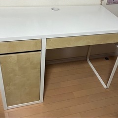 IKEA イケア　勉強机