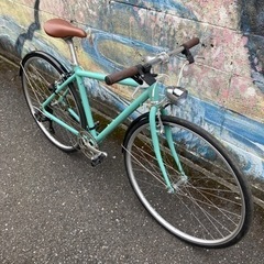 ターコイズカラー　クロスバイク！整備済み。
